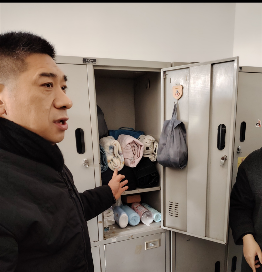 栾松老师示范讲解3.png