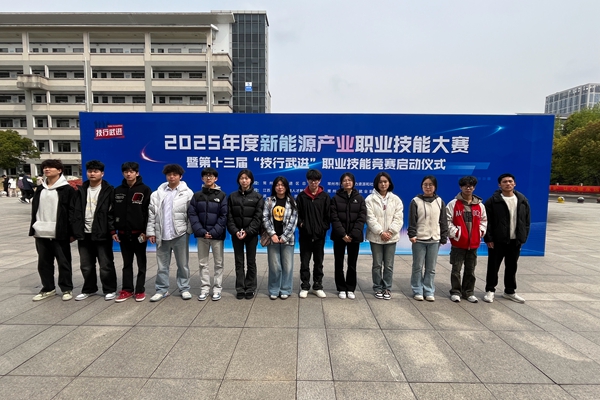 志愿者合照_副本.jpg