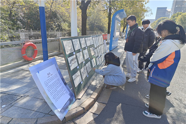 22441班速写优秀作品展.jpg