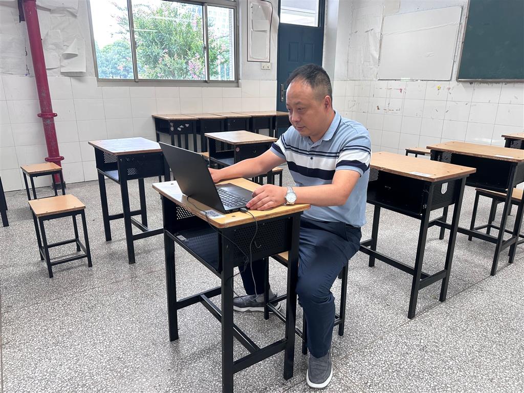 主题党日唐杰学习.png
