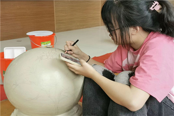 3.勾勒底线.jpg