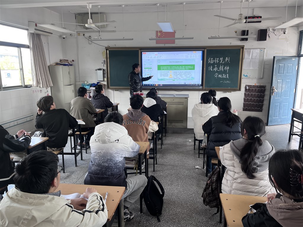 活动现场1.jpg