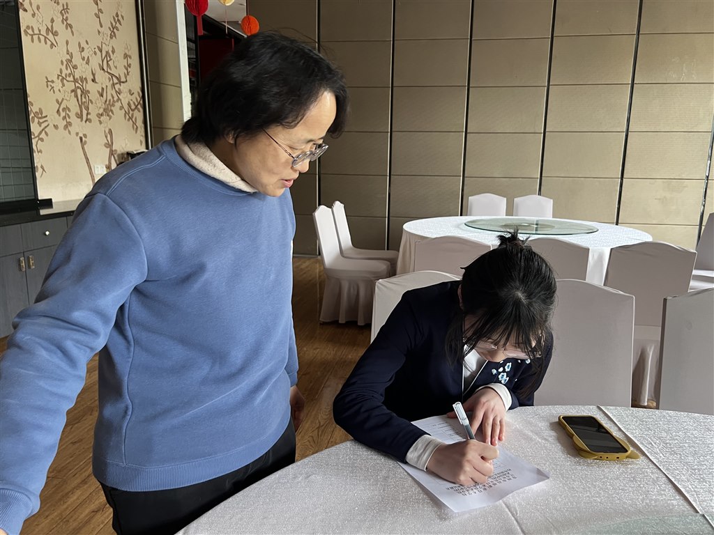 走访文笔山庄.JPG
