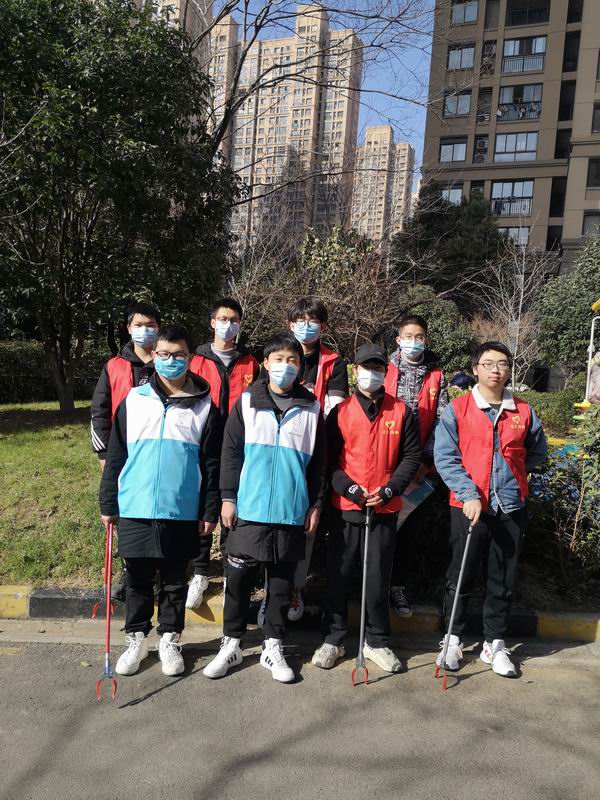 活动合影.jpg