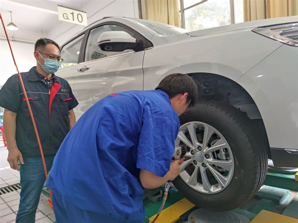 汽车技术赛项2.jpg