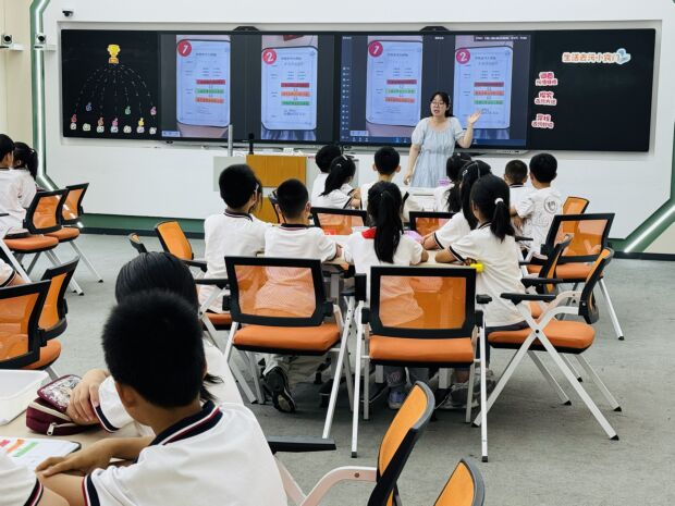 图2 陈佩佩.jpg