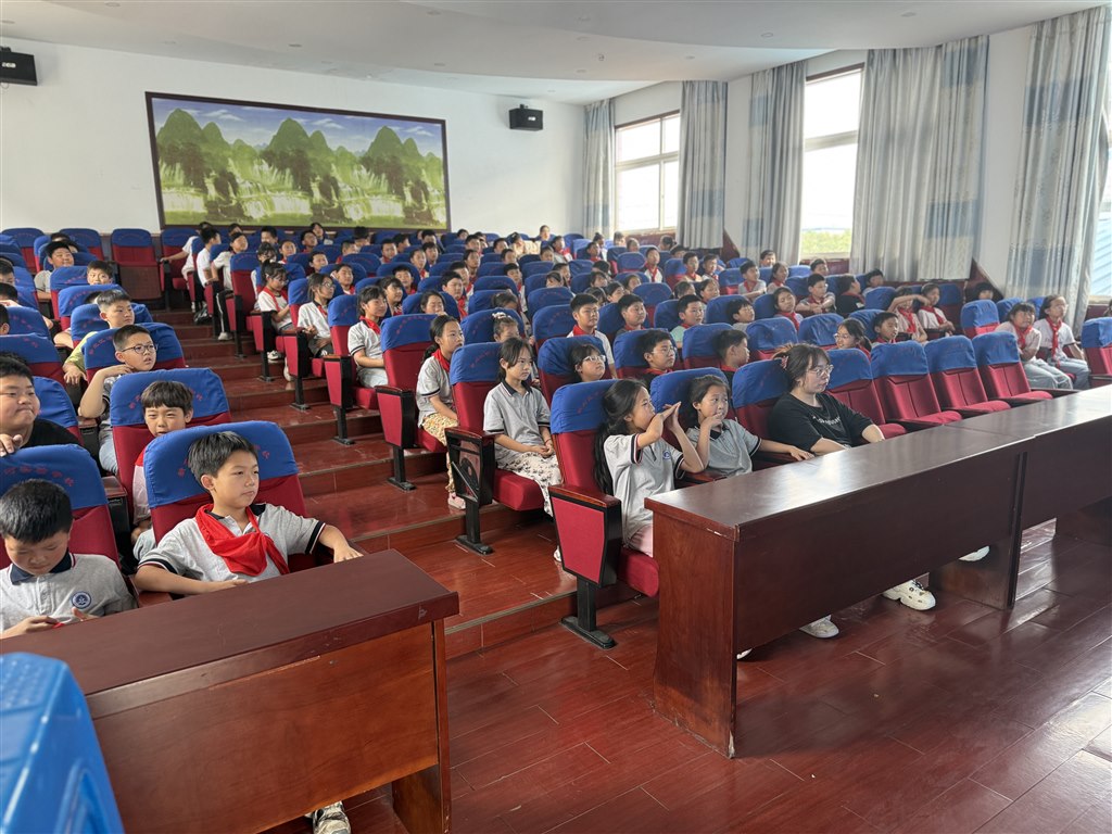 deec17984fe81cd1b2bcc53d4e27bcb.jpg