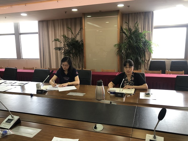 邱玲敏副校长讲话.jpg