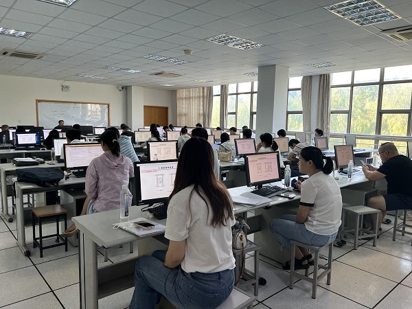 8.专业学习.JPG