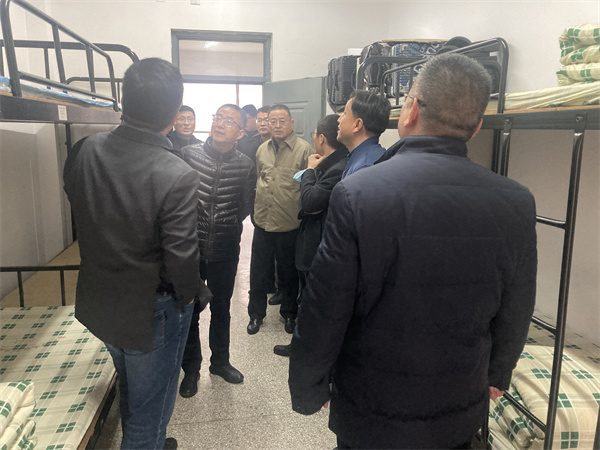 现场研讨床栏改造方案_副本.jpg