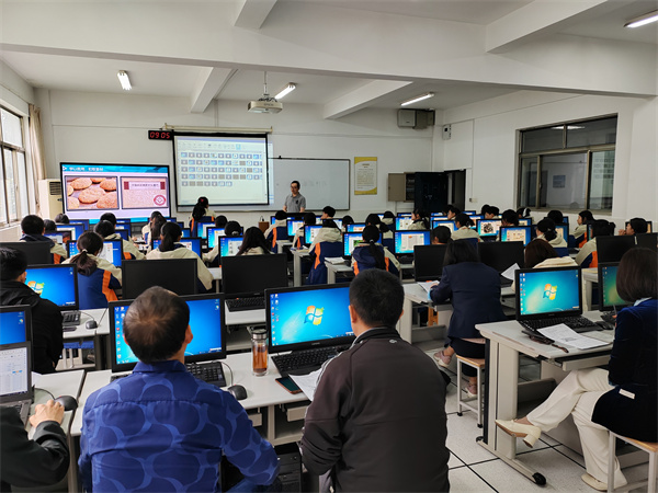 2.杨杰老师课堂_副本.jpg