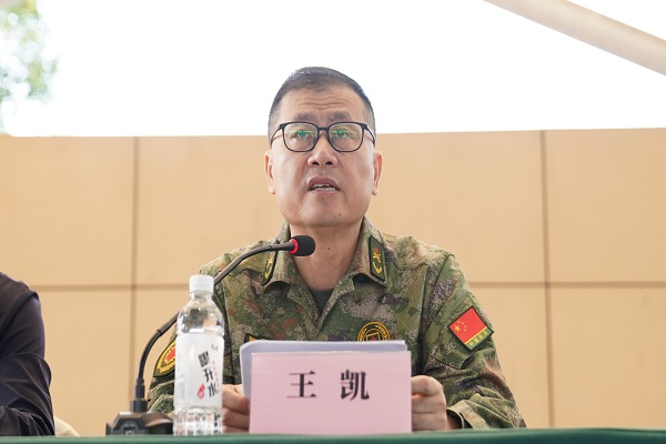 王凯部长作动员讲话.jpg