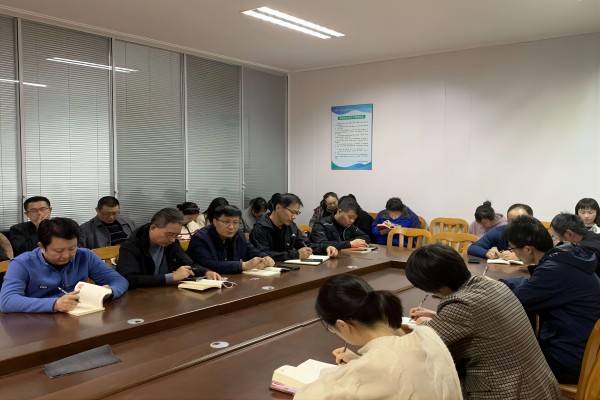 主题党日学习活动现场.jpg
