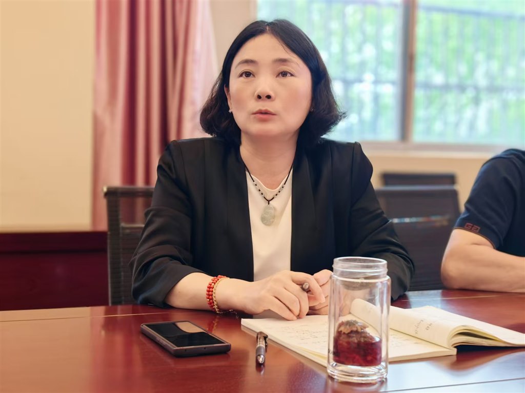 王校.jpg