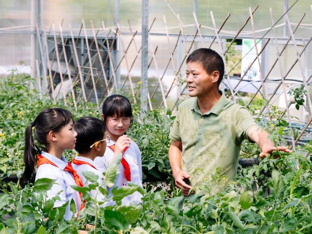 NHIM7614(1).jpg NHIM7614(1).jpg