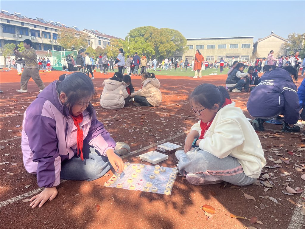 下棋小分队.jpg