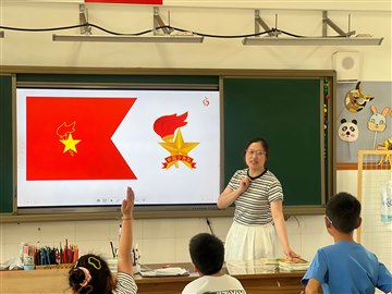 课程思政大练兵，铸魂育人展担…