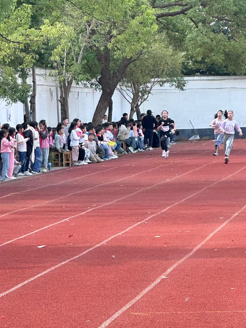 田径比赛.jpg