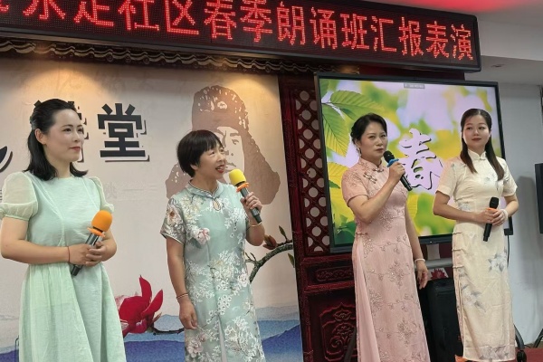 精彩表演1.jpg