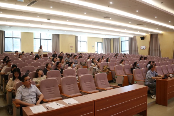 观众.JPG