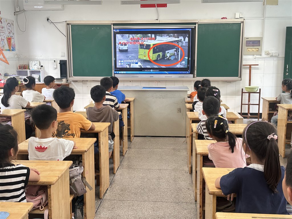 微信图片_20250626145258.jpg