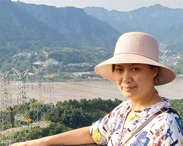 巢亚仙.png 巢亚仙.png