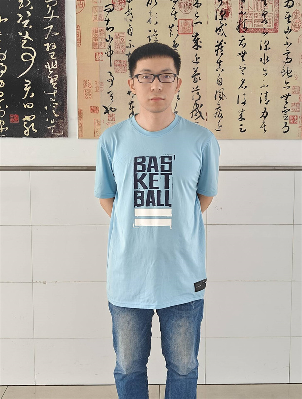 尹夕.jpg 尹夕.jpg