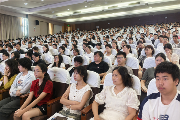 80217409d6d96c738c43d0e029d2f209_副本.jpg