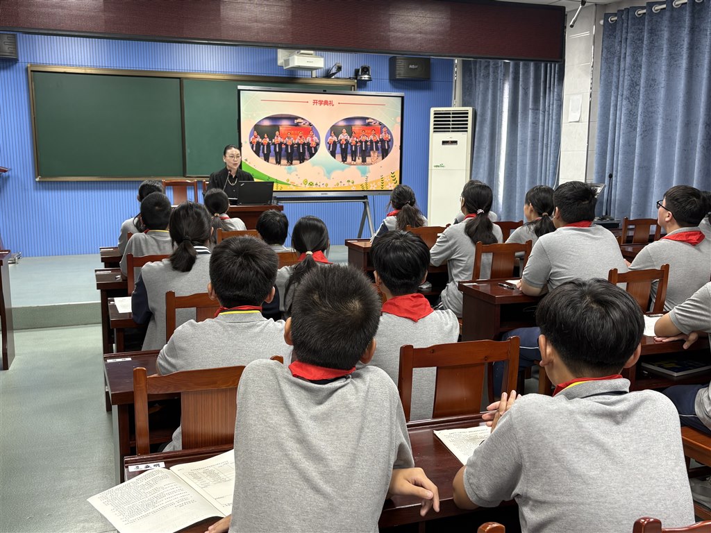 休业式2.jpg