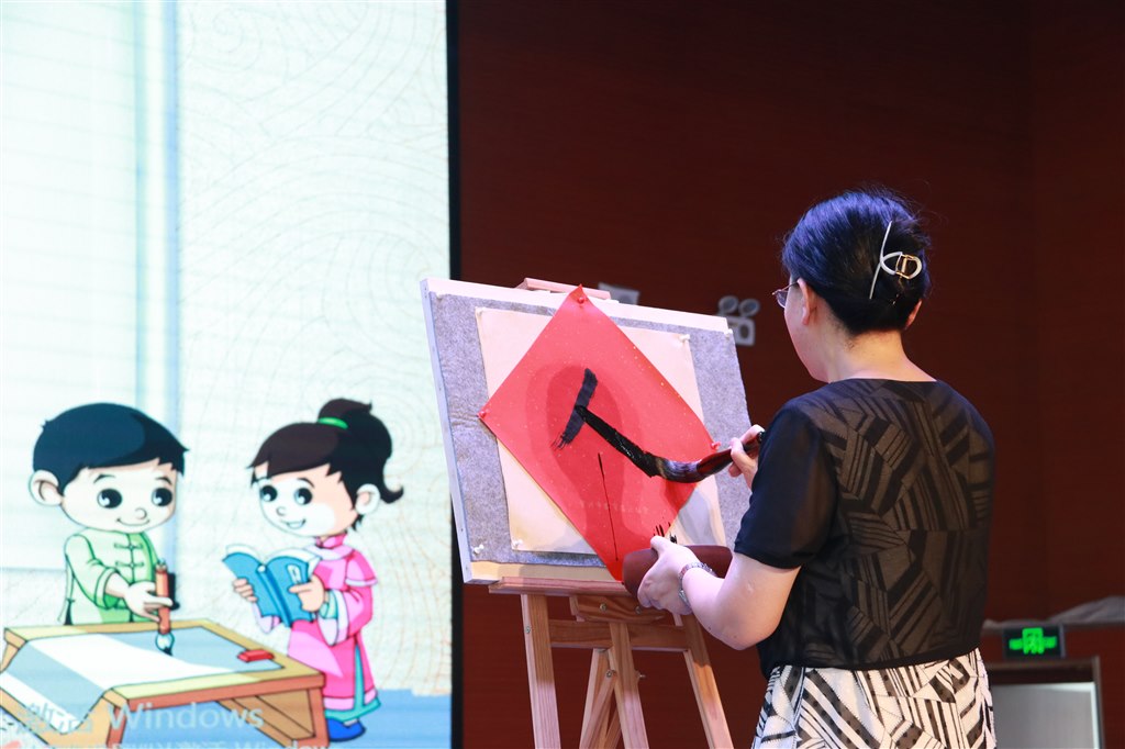 ec5addca68063a17cae2c1937d7b8f9.jpg ec5addca68063a17cae2c1937d7b8f9.jpg