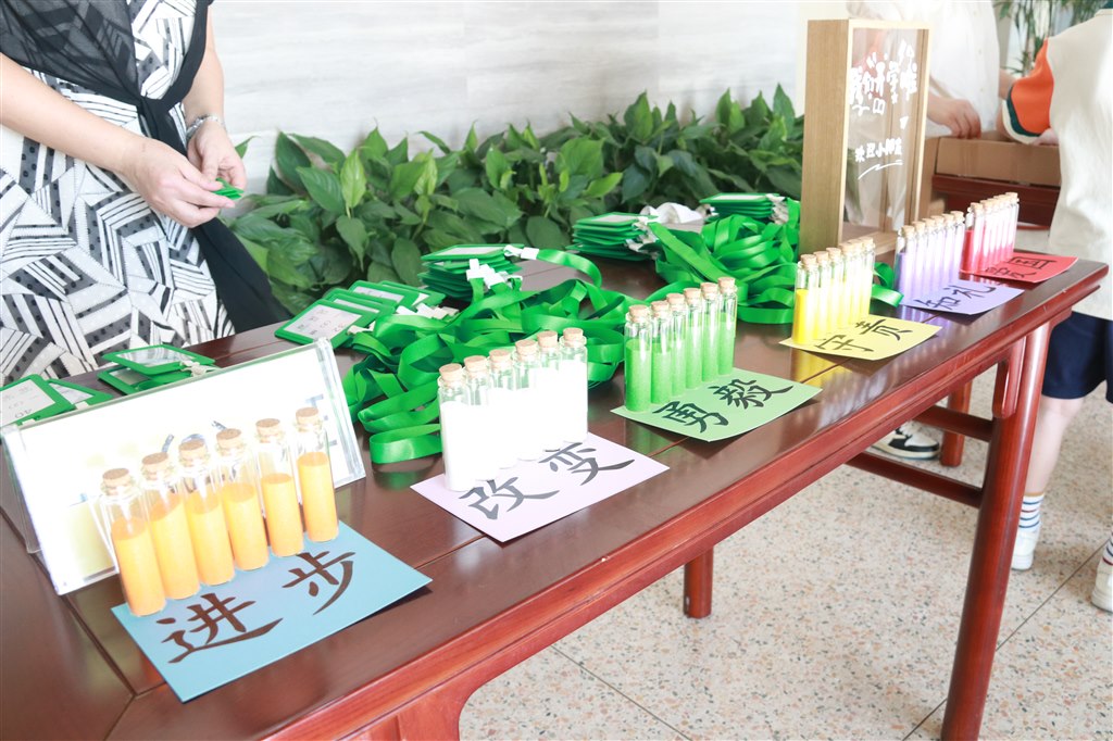 e3baddba6663da0b79057da04c1cdb6.jpg e3baddba6663da0b79057da04c1cdb6.jpg