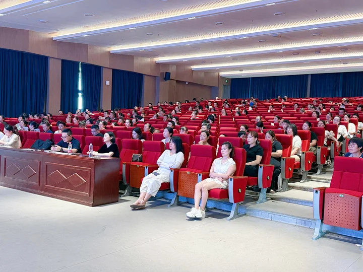 集体照.png 集体照.png