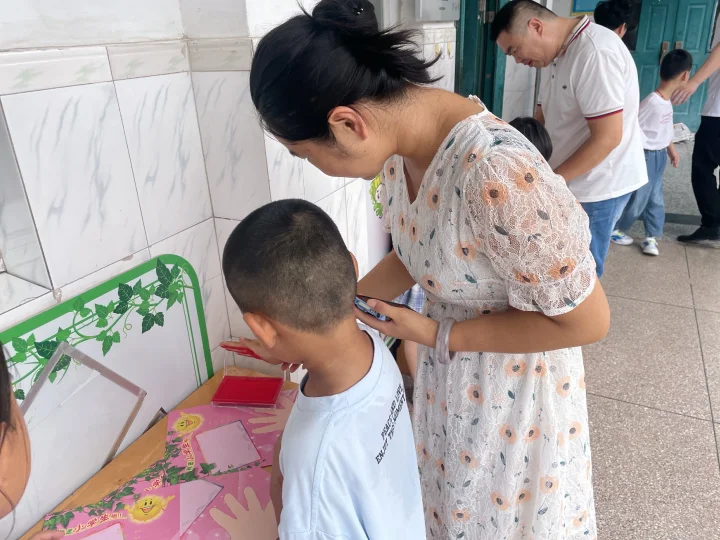 e9a73094c0554c4ba7844403dad6d505.png e9a73094c0554c4ba7844403dad6d505.png