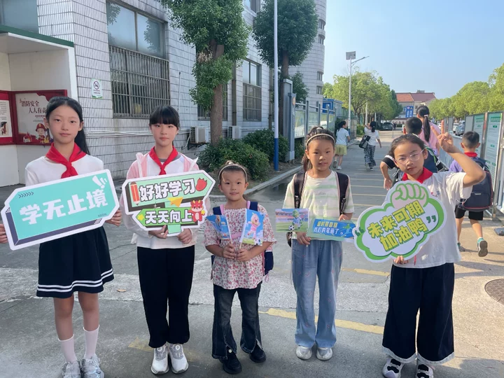 4d4bb78eca584c2f95ac86ef2b8f27db.png 4d4bb78eca584c2f95ac86ef2b8f27db.png