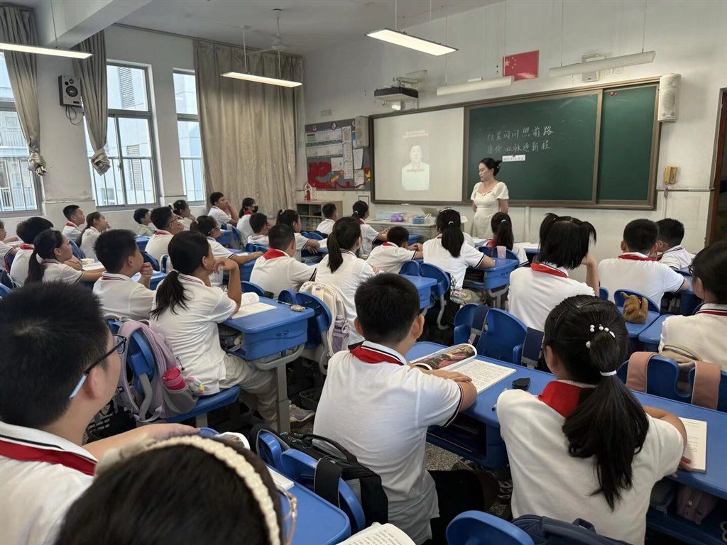 语1.jpg