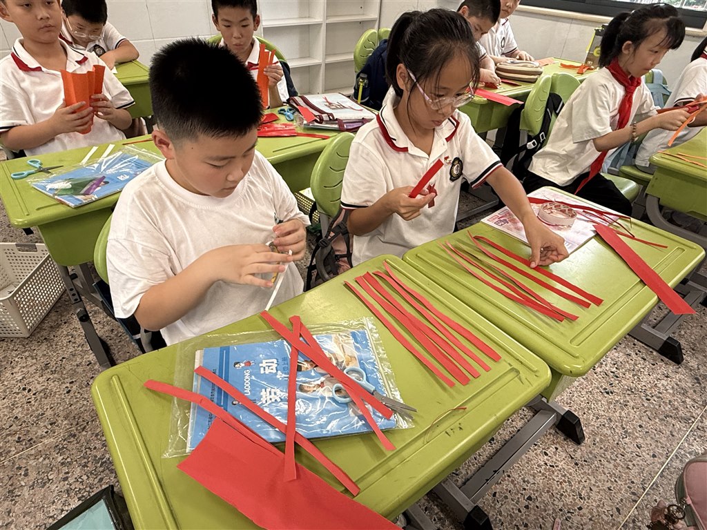 劳1.JPG