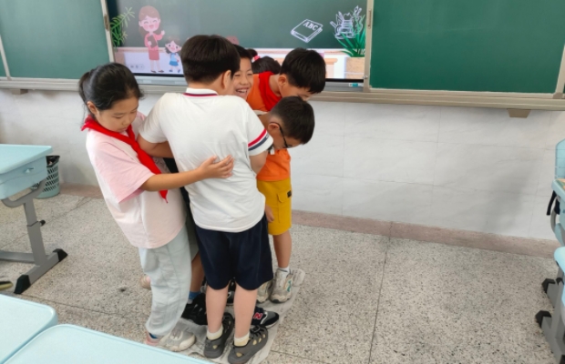 6f1378e9c17a301af41d5015f4b7d0b.jpg 6f1378e9c17a301af41d5015f4b7d0b.jpg