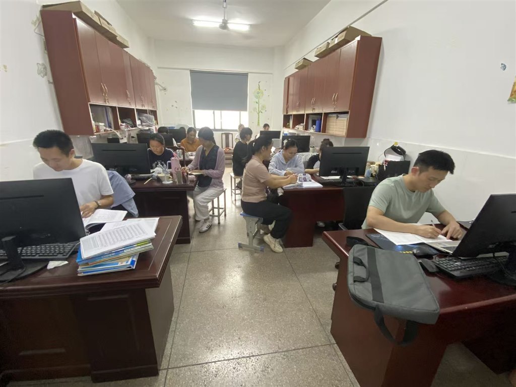 8af3519f456c31c97ebda9114ad8a25f.jpg 8af3519f456c31c97ebda9114ad8a25f.jpg