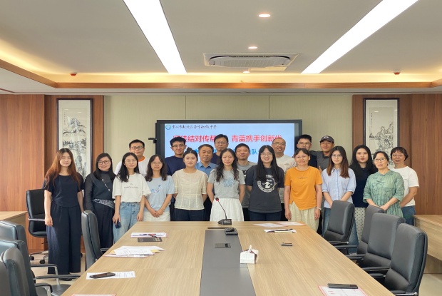 7合影(全体师徒)_副本.jpg 7合影(全体师徒)_副本.jpg