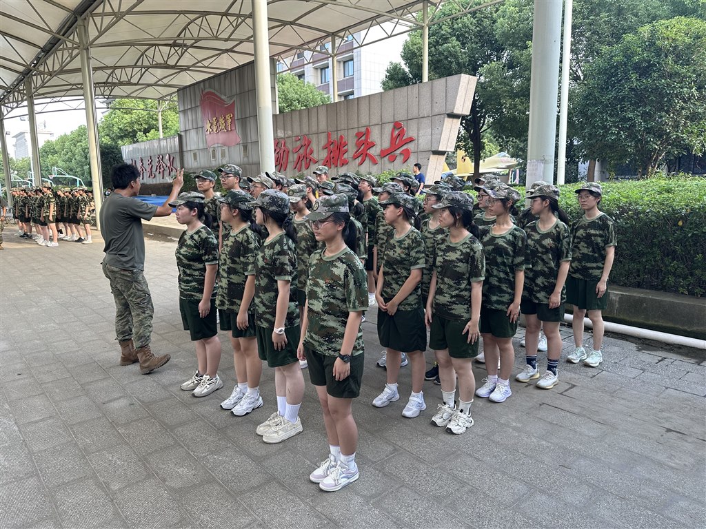 微信图片_20250915162610_19_120.jpg