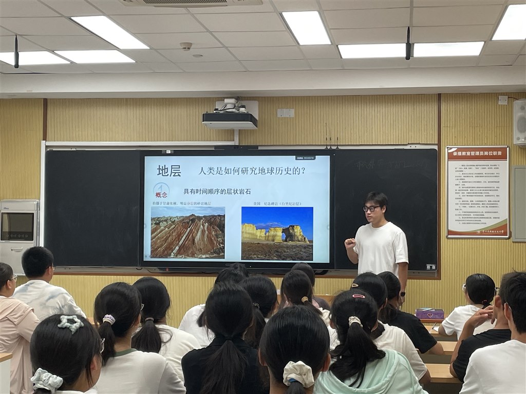 IMG_1360.JPG IMG_1360.JPG