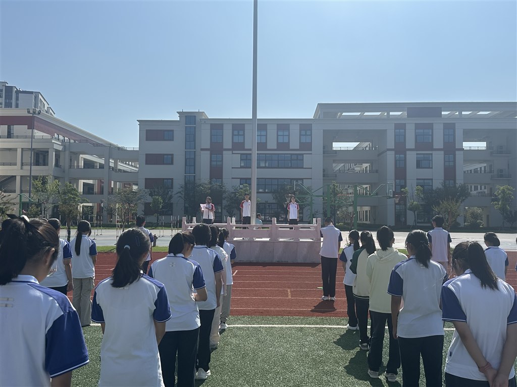 IMG_0356.JPG IMG_0356.JPG