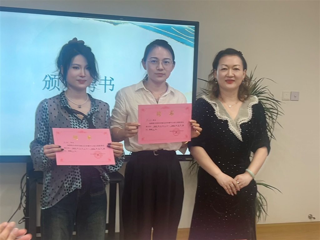 家委会照片.jpg