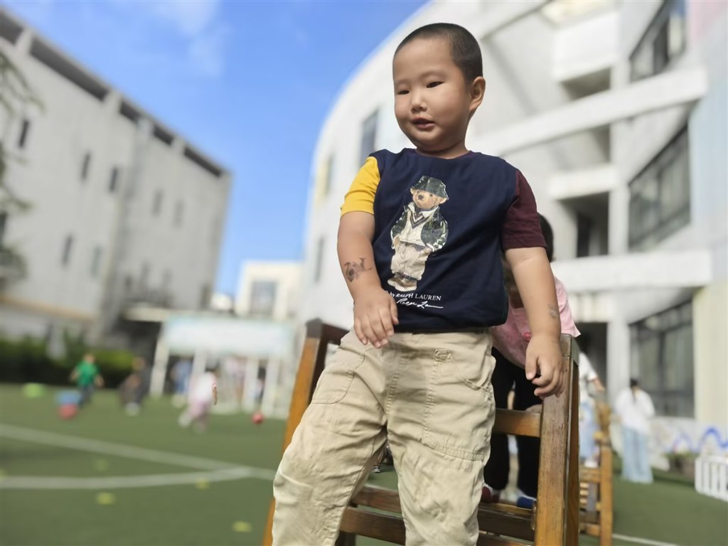 张峻豪.jpg