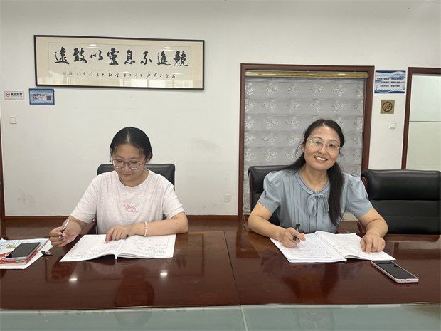 IMG_0295.jpg IMG_0295.jpg