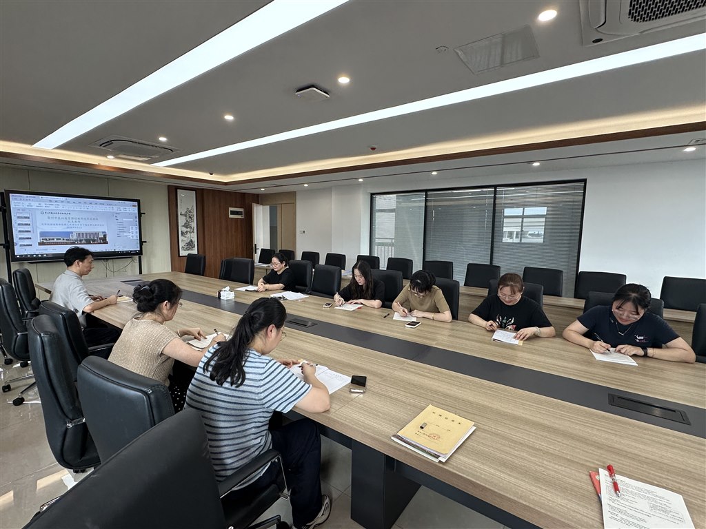 活动2.JPG 活动2.JPG