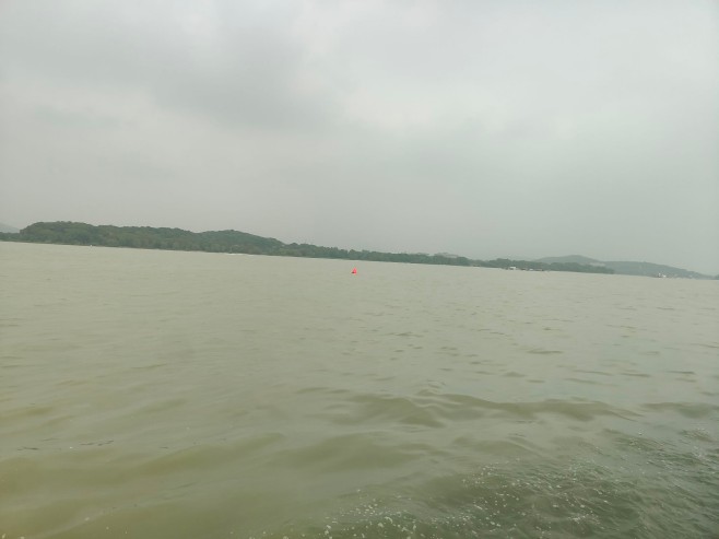 湖景1.jpg 湖景1.jpg