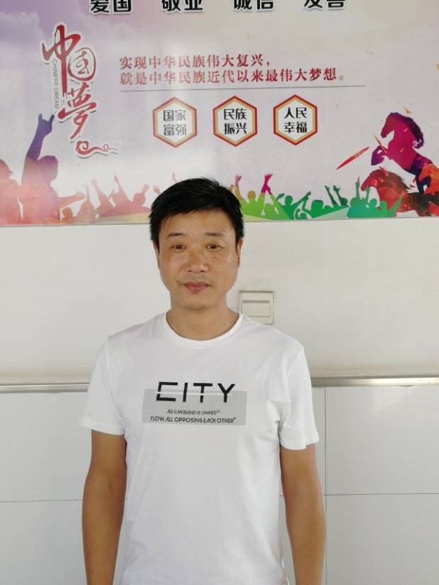 童荣兵.jpg 童荣兵.jpg