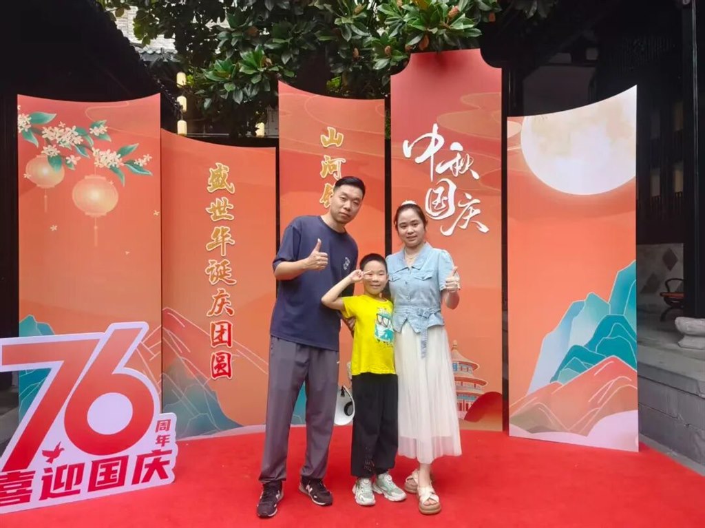 127c0528b44ea35308251396c59b405.jpg 127c0528b44ea35308251396c59b405.jpg