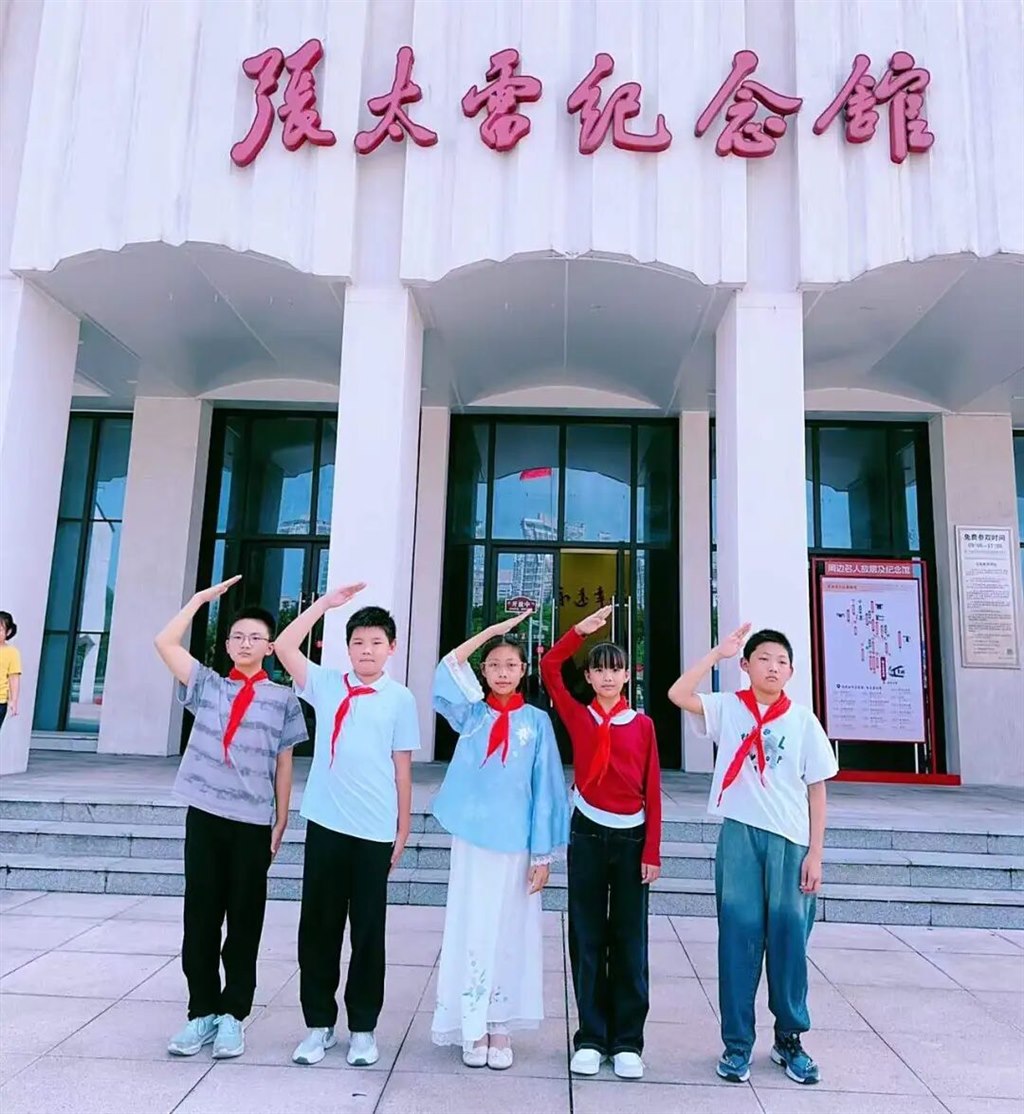 8ddc1c2663b25def8d64eab6e883868.jpg 8ddc1c2663b25def8d64eab6e883868.jpg